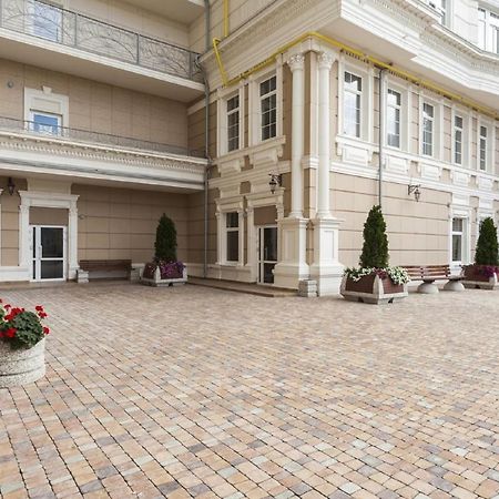 Sunny Belle Apartments Odessa Ngoại thất bức ảnh